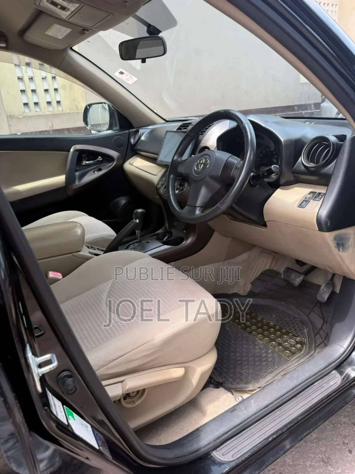 Toyota Vanguard 2018 Noir