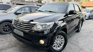 Toyota Fortuner 2015 Noir