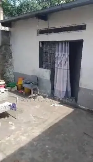 2chbre Villa dans Quartier 9, Ndjili à Vendre