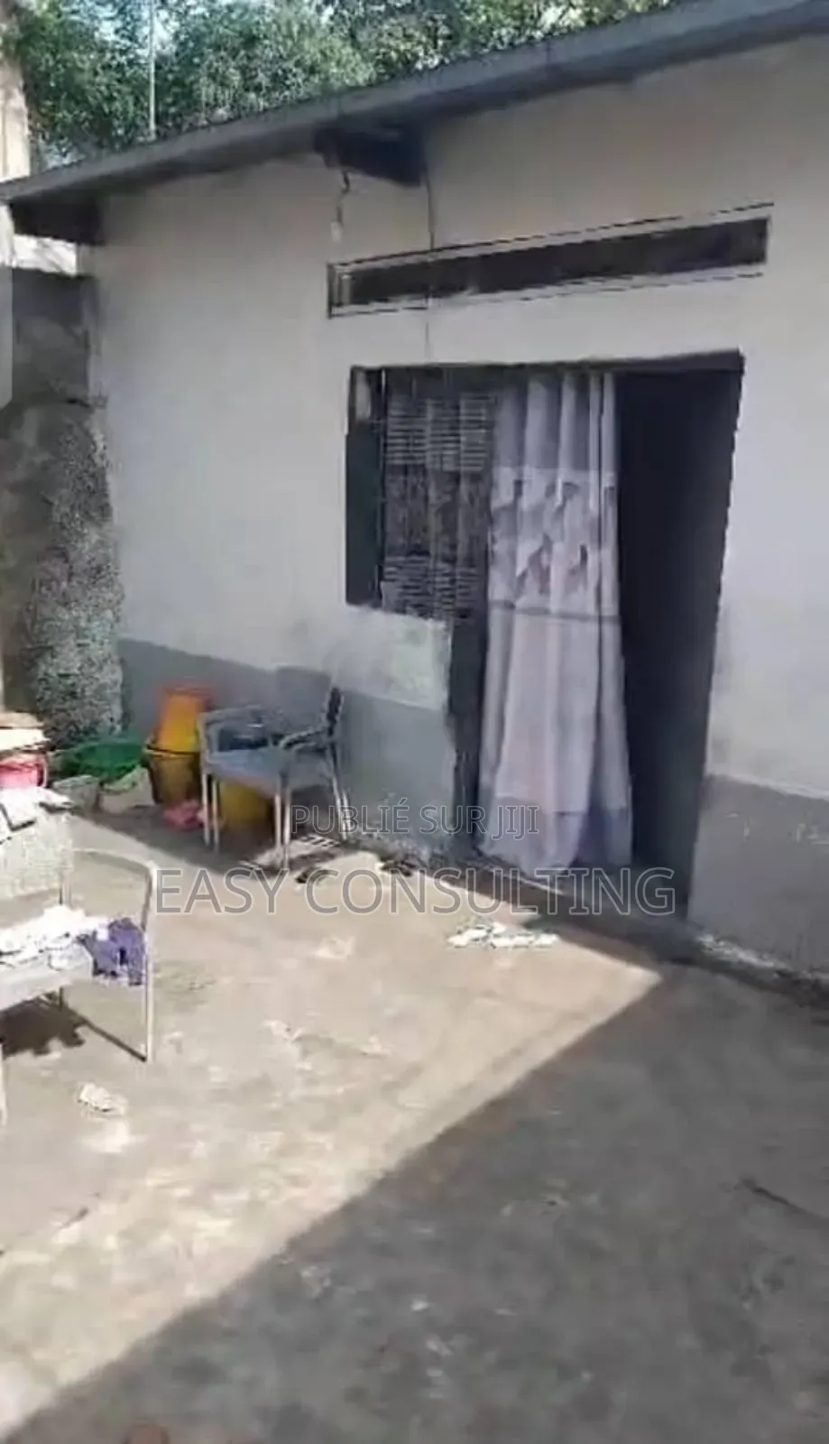 2chbre Villa dans Quartier 9, Ndjili à Vendre