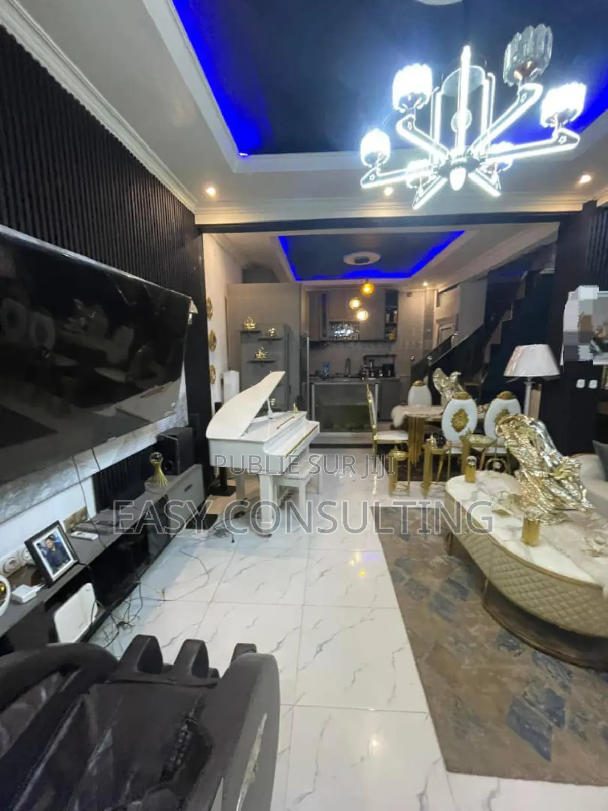 Meublé 5chbre Villa dans 1 Ère Rue, Ndjili à Vendre