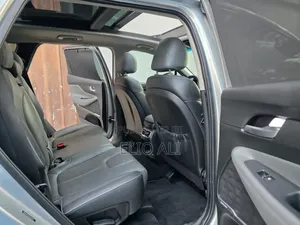 Nouveau Hyundai Santa Fe Limited 2023 Gris