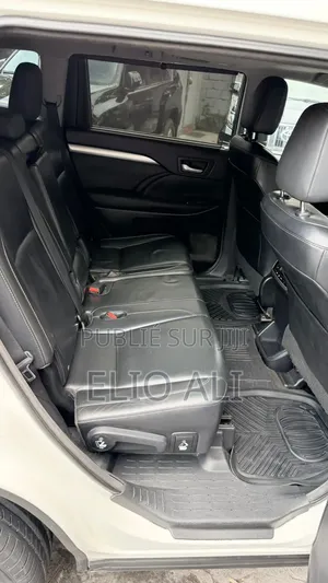 Toyota Highlander Hybrid XLE (3.5L 6cyl) 2017 Blanc