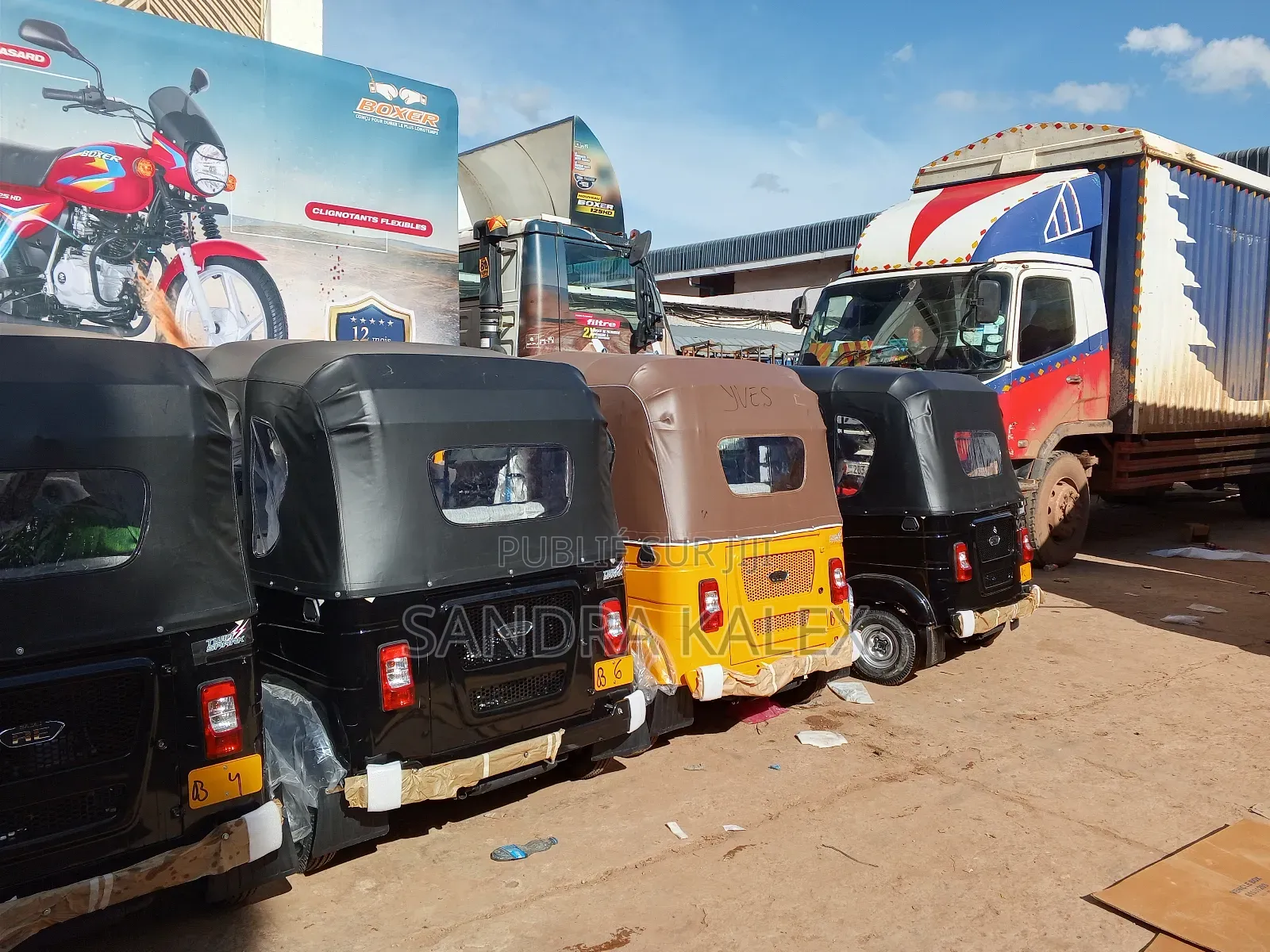 Nouveau Bajaj RE 2026 Jaune
