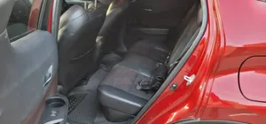 Toyota C-HR 2021 Rouge