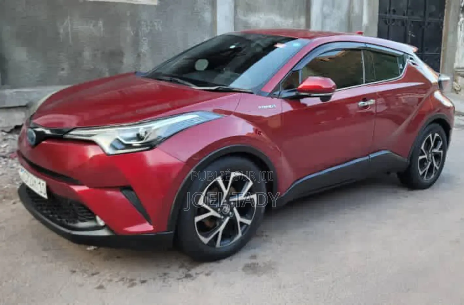 Toyota C-HR 2021 Rouge