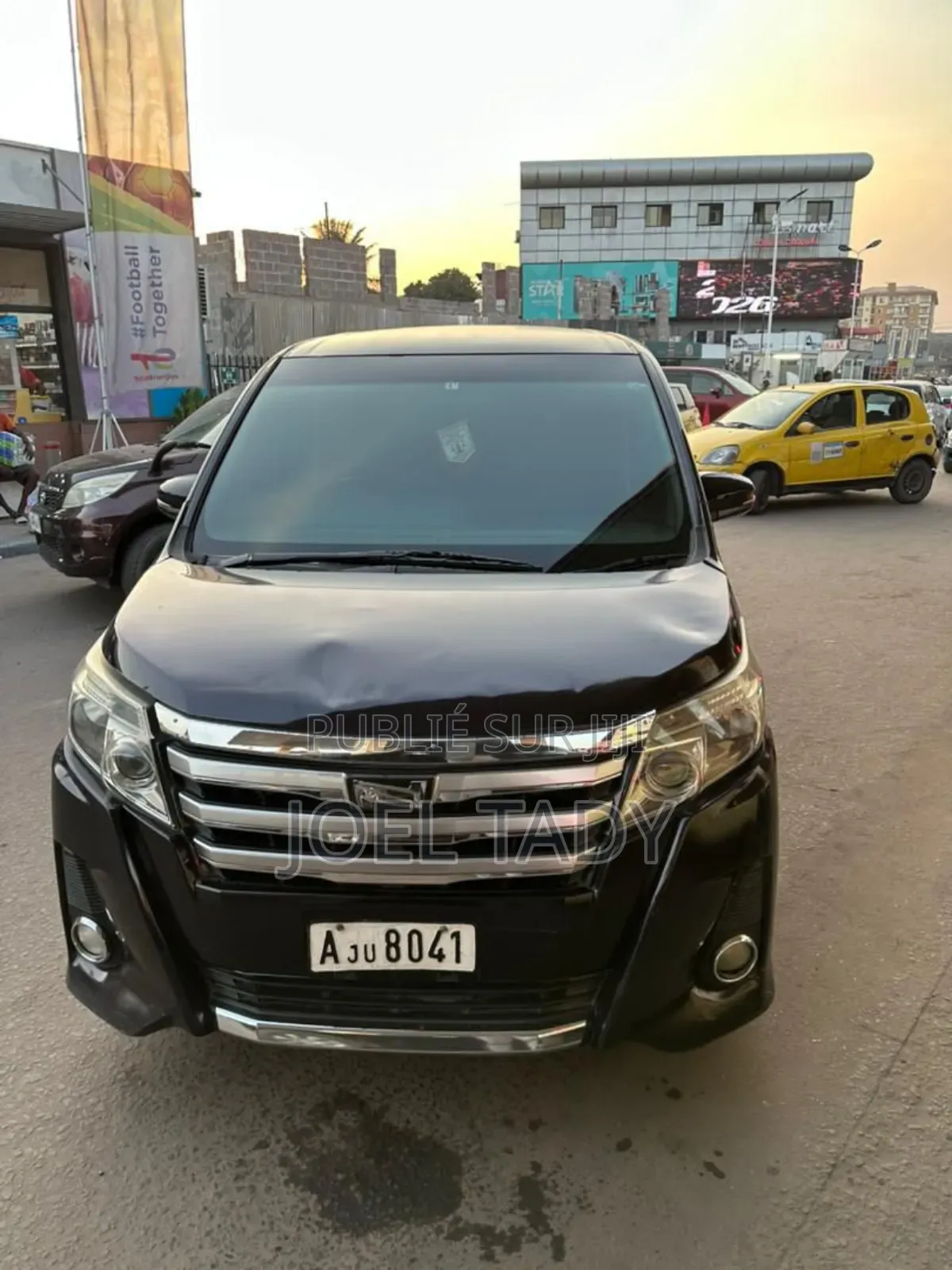 Toyota Noah 2020 Noir