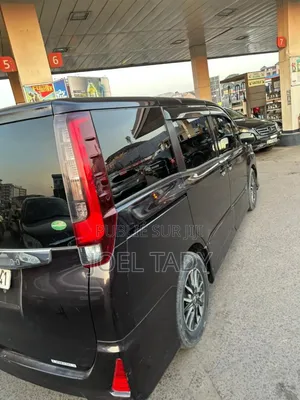 Toyota Noah 2020 Noir