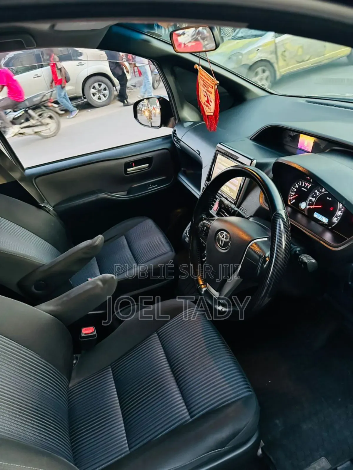 Toyota Noah 2020 Noir