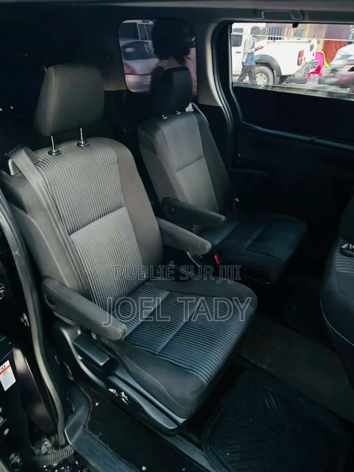 Toyota Noah 2020 Noir