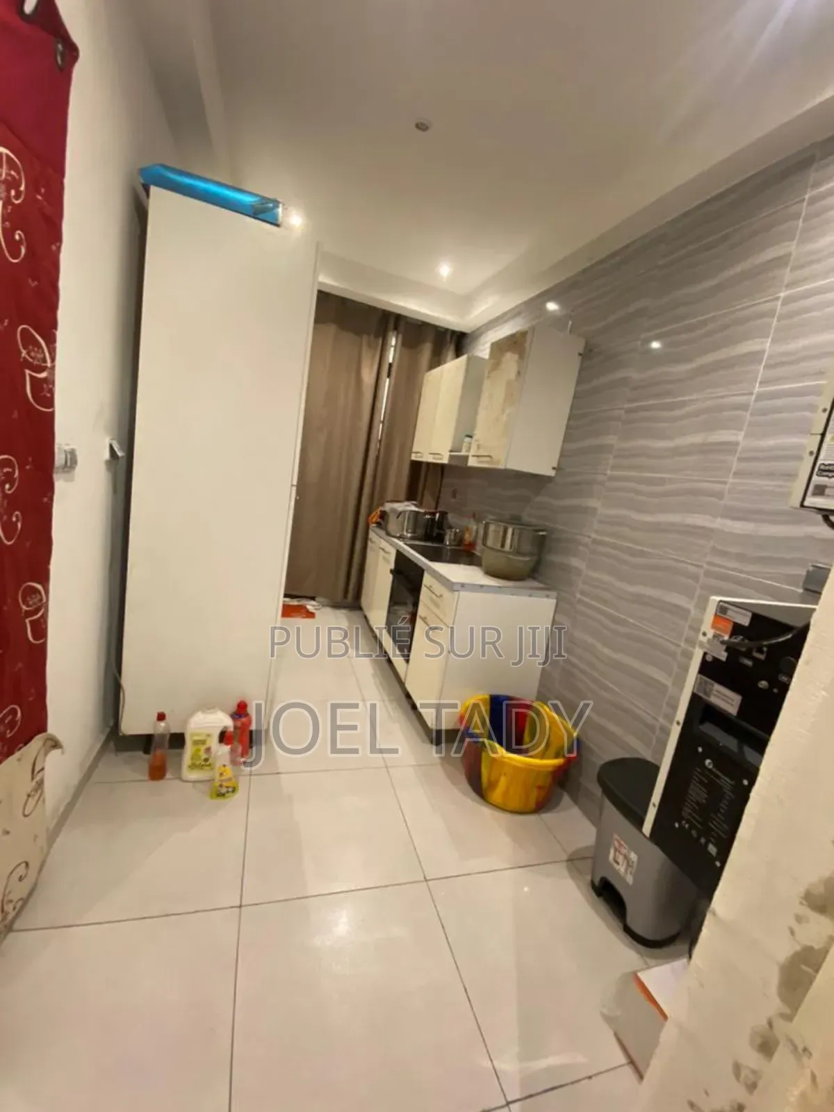 6chbre Villa dans Empire Supreme, Limete à Vendre