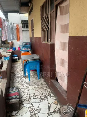 2chbre Villa dans Kingabwa Point Chaud, Limete à Vendre