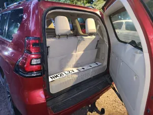 Toyota Land Cruiser Prado 2020 Rouge