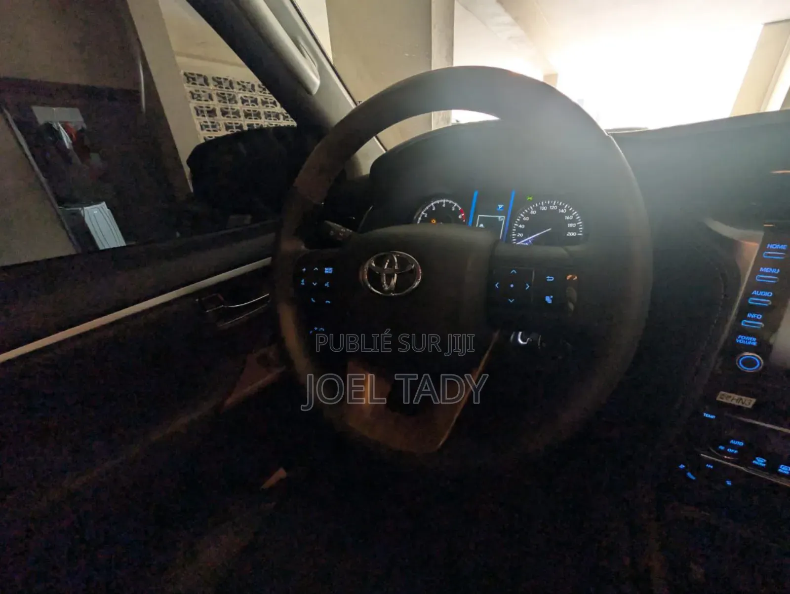 Toyota Fortuner 2025 Bleu