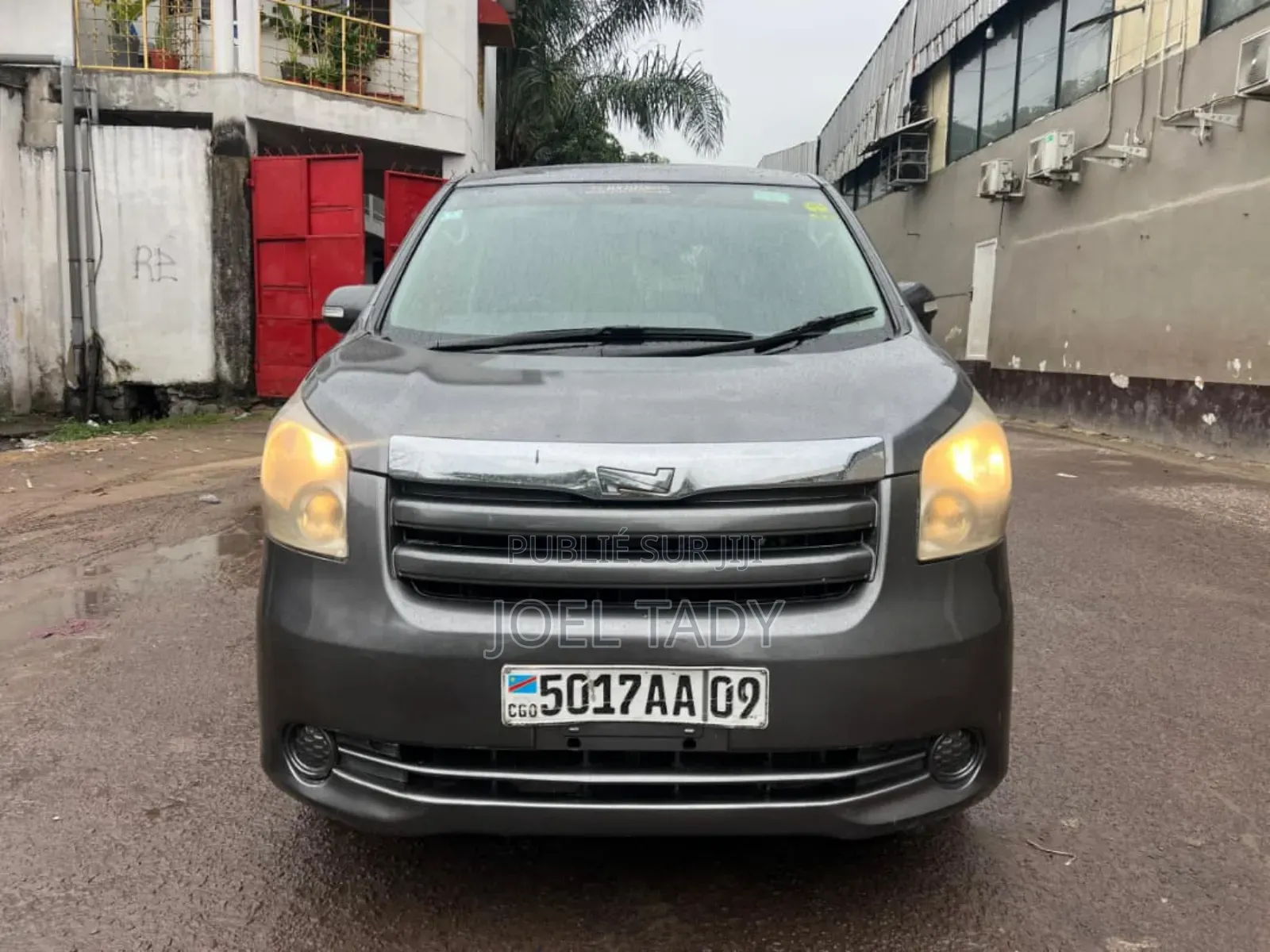 Toyota Noah 2022 Beige