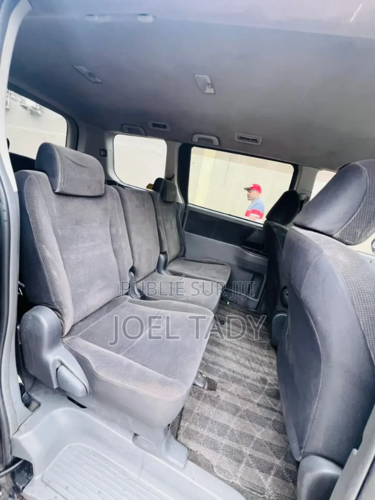 Toyota Noah 2022 Beige