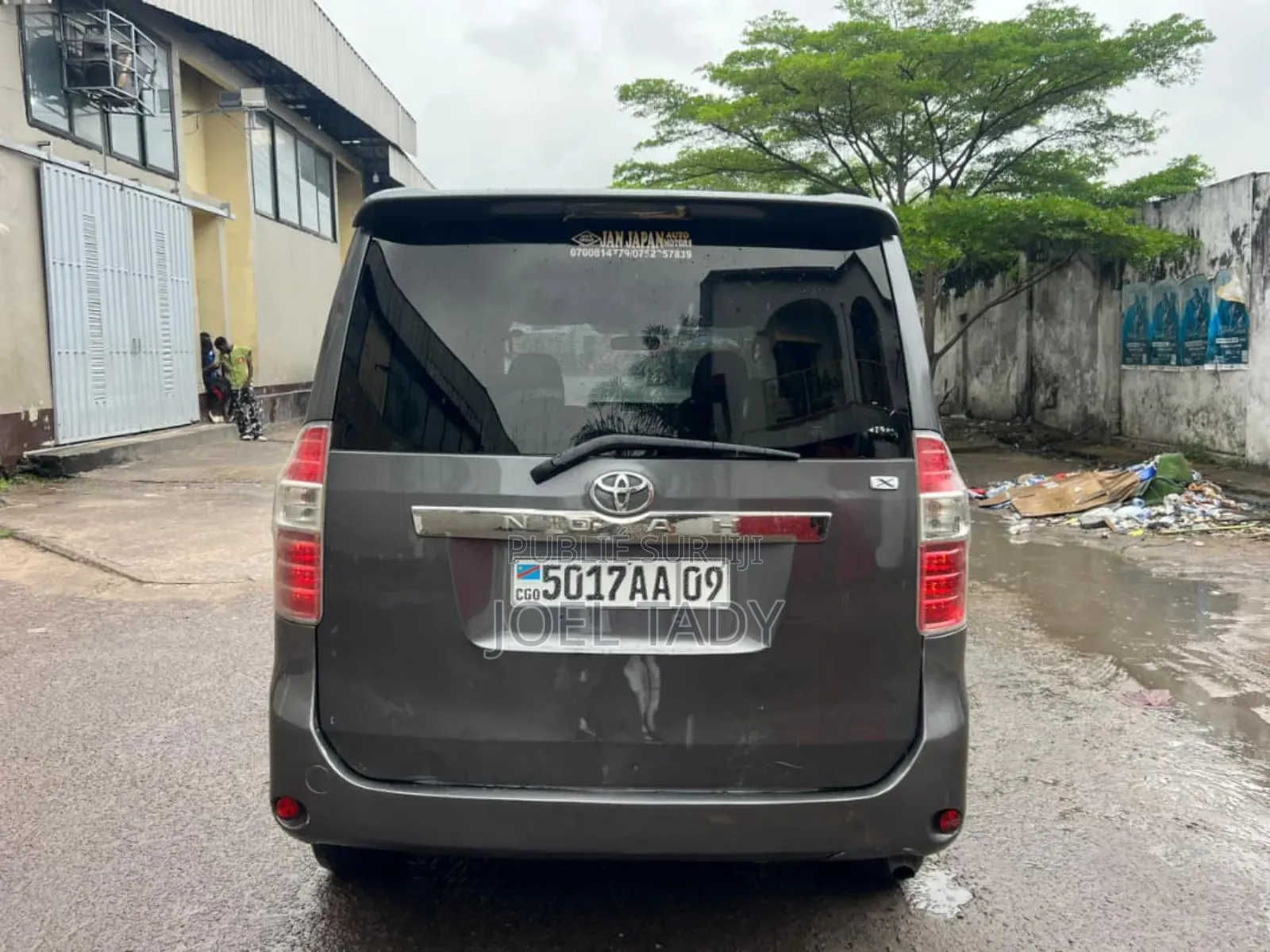 Toyota Noah 2022 Beige
