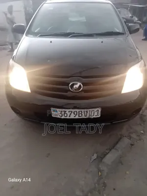 Toyota IST 2014 Noir