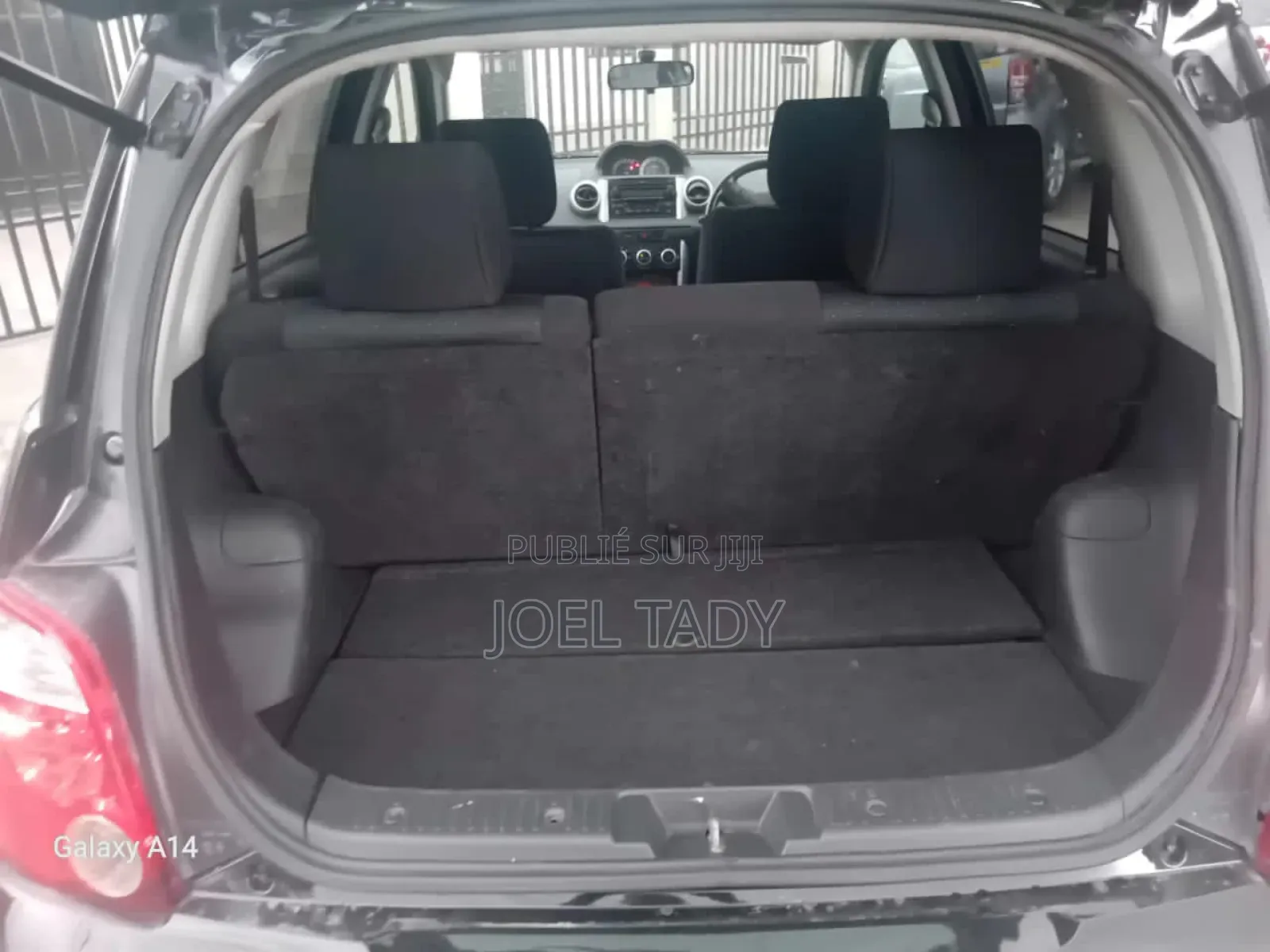 Toyota IST 2014 Noir