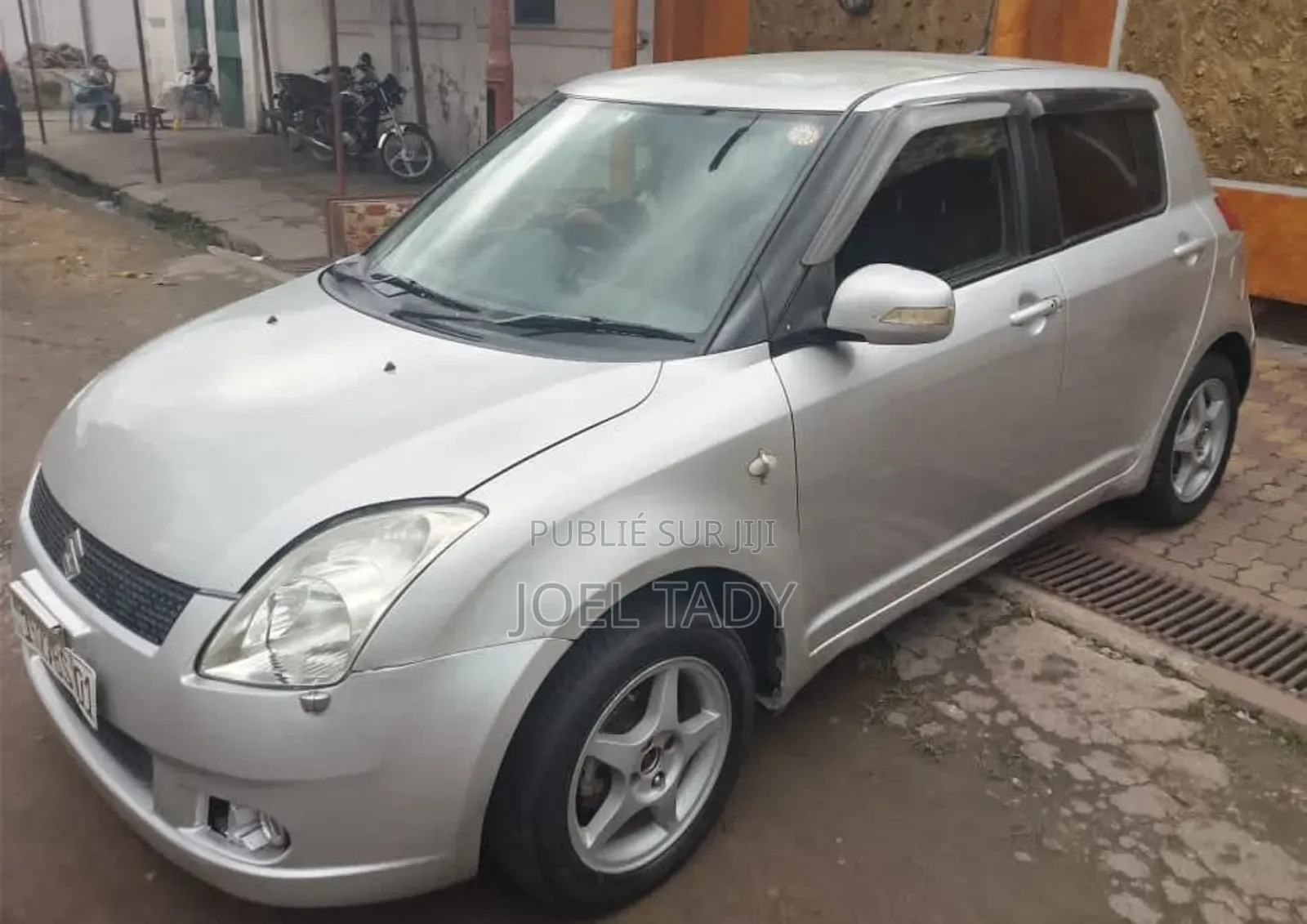 Suzuki Swift 2014 Gris
