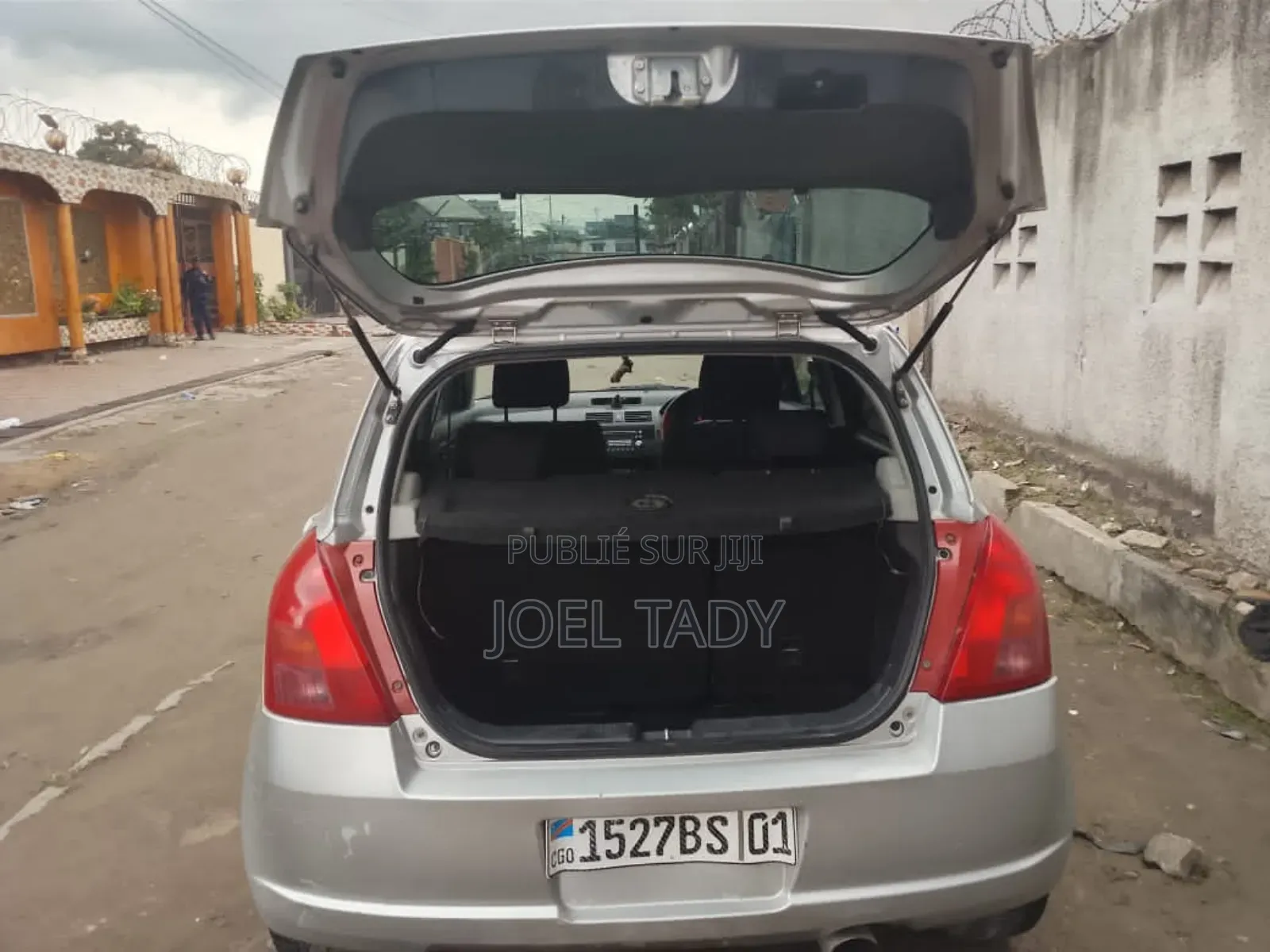 Suzuki Swift 2014 Gris