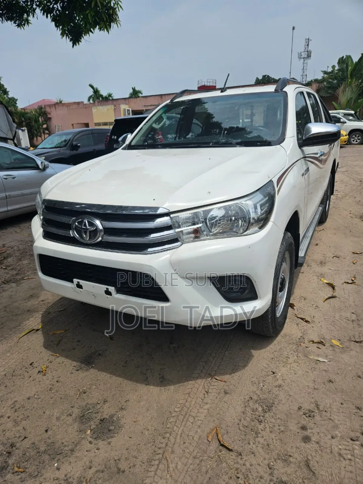 Toyota Hilux 2018 Blanc cassé