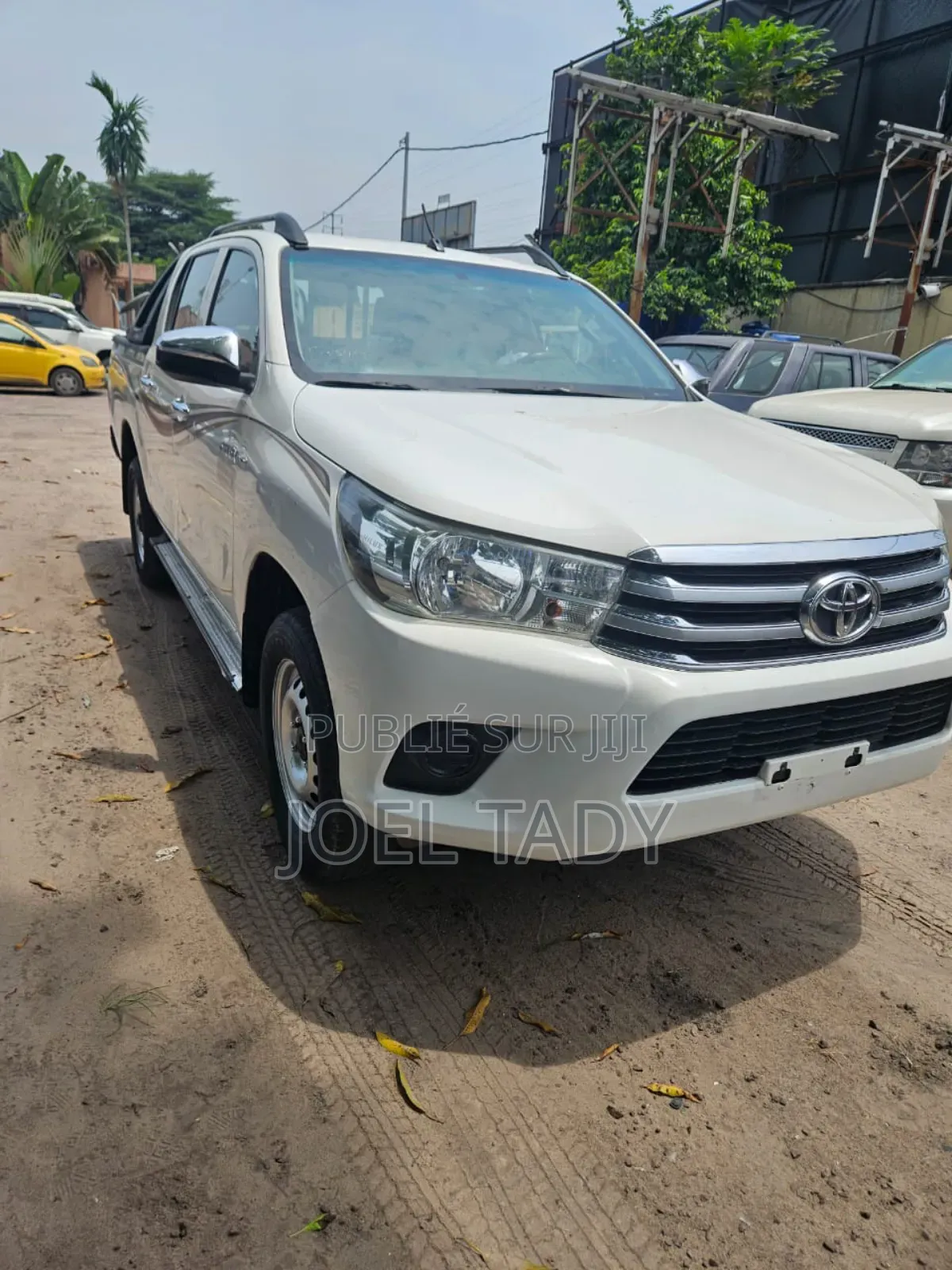 Toyota Hilux 2018 Blanc cassé