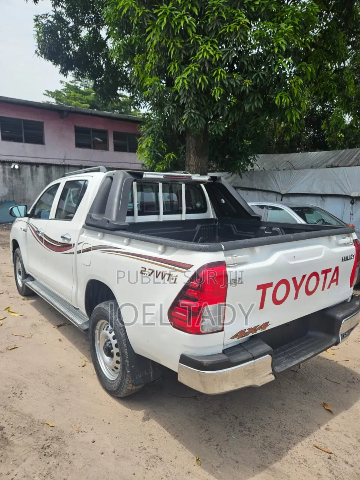 Toyota Hilux 2018 Blanc cassé