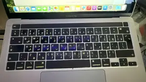 Nouveau Apple MacBook Pro 2020 16GB Intel Core i5 SSD 500GB