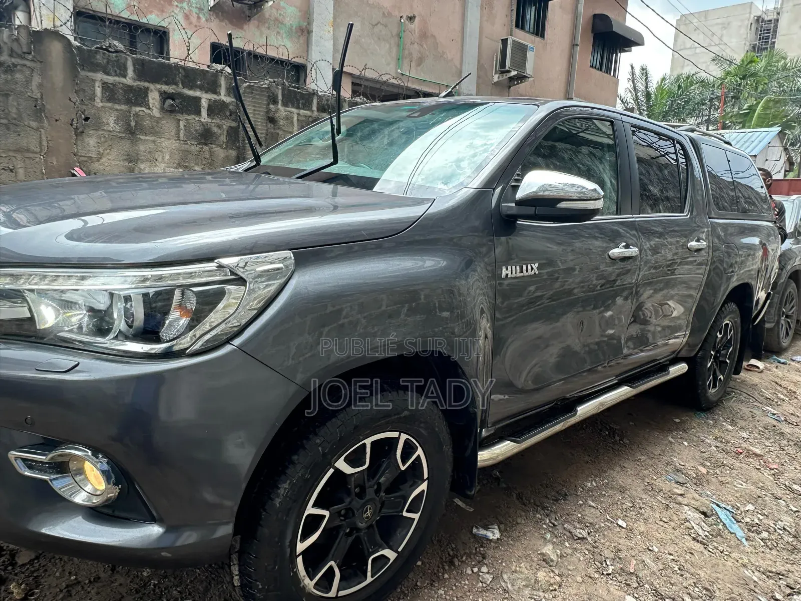 Toyota Hilux 2022 Gris