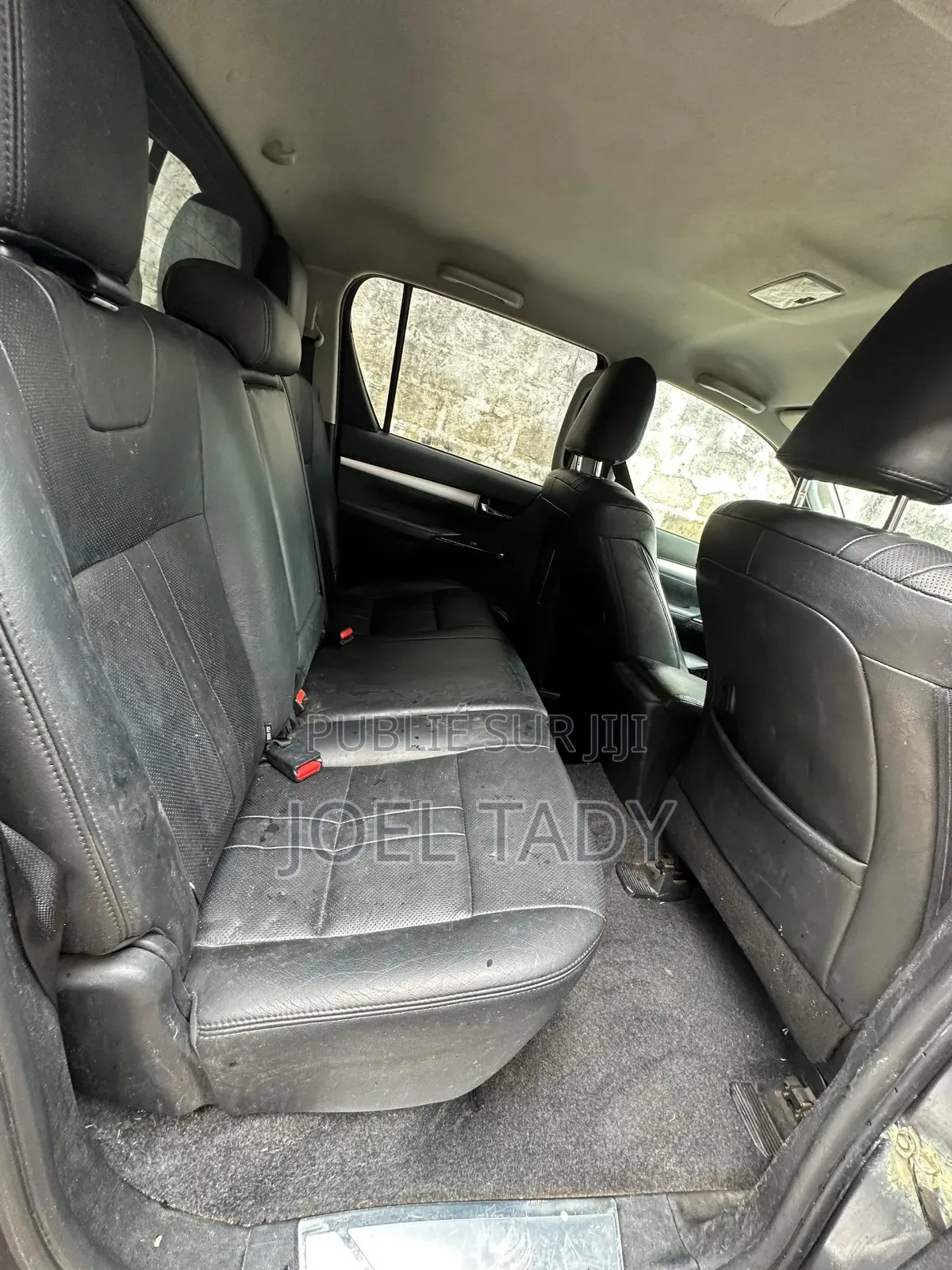 Toyota Hilux 2022 Gris