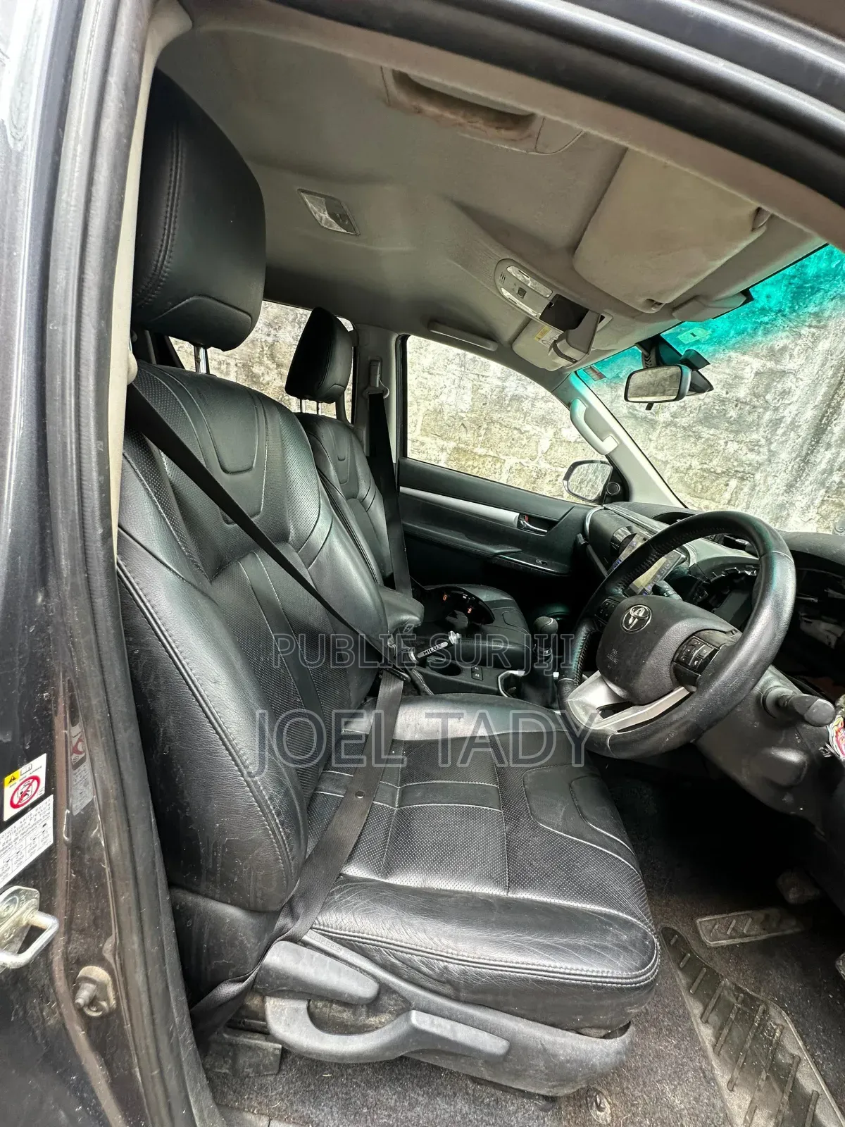 Toyota Hilux 2022 Gris