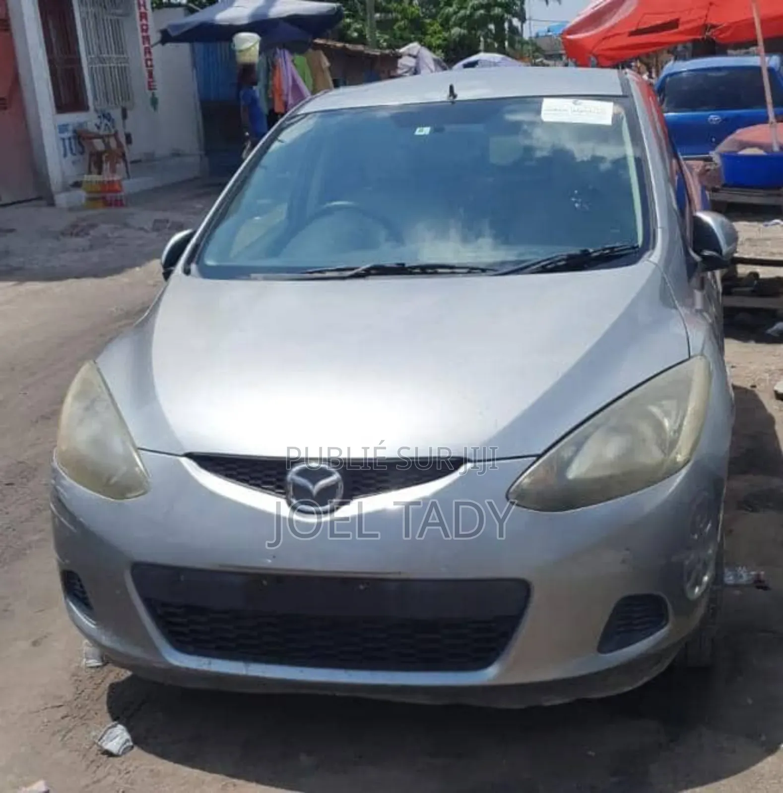 Mazda Demio 2004 Gris