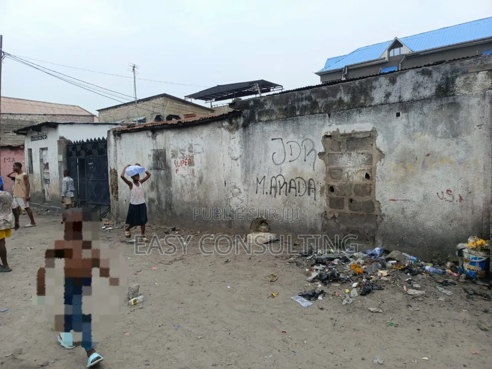 2chbre Villa dans Songololo Bakongo, Barumbu à Vendre