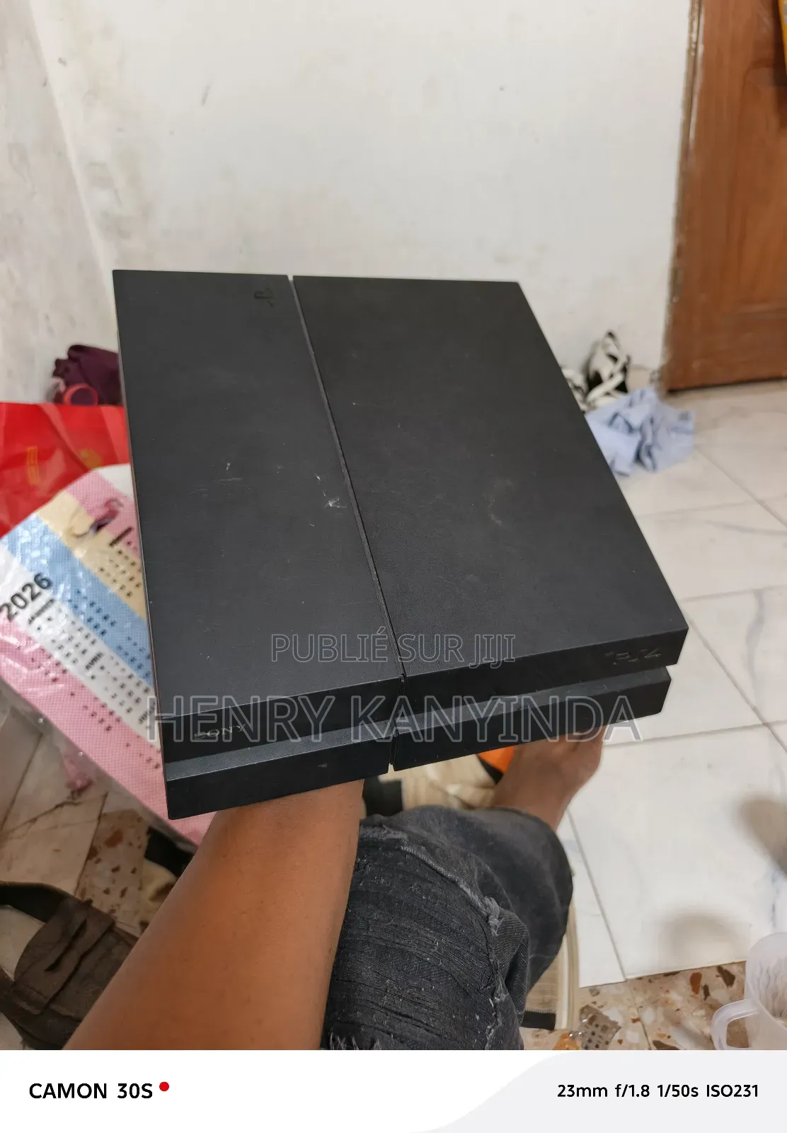 Playstation 4 Neo Craquer Avec 3 2 Jeu