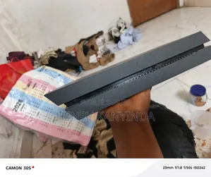 Playstation 4 Neo Craquer Avec 3 2 Jeu