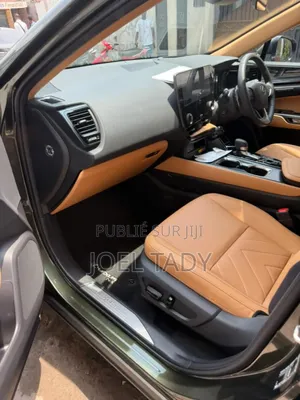 Lexus NX 350h Premium AWD 2025 Vert