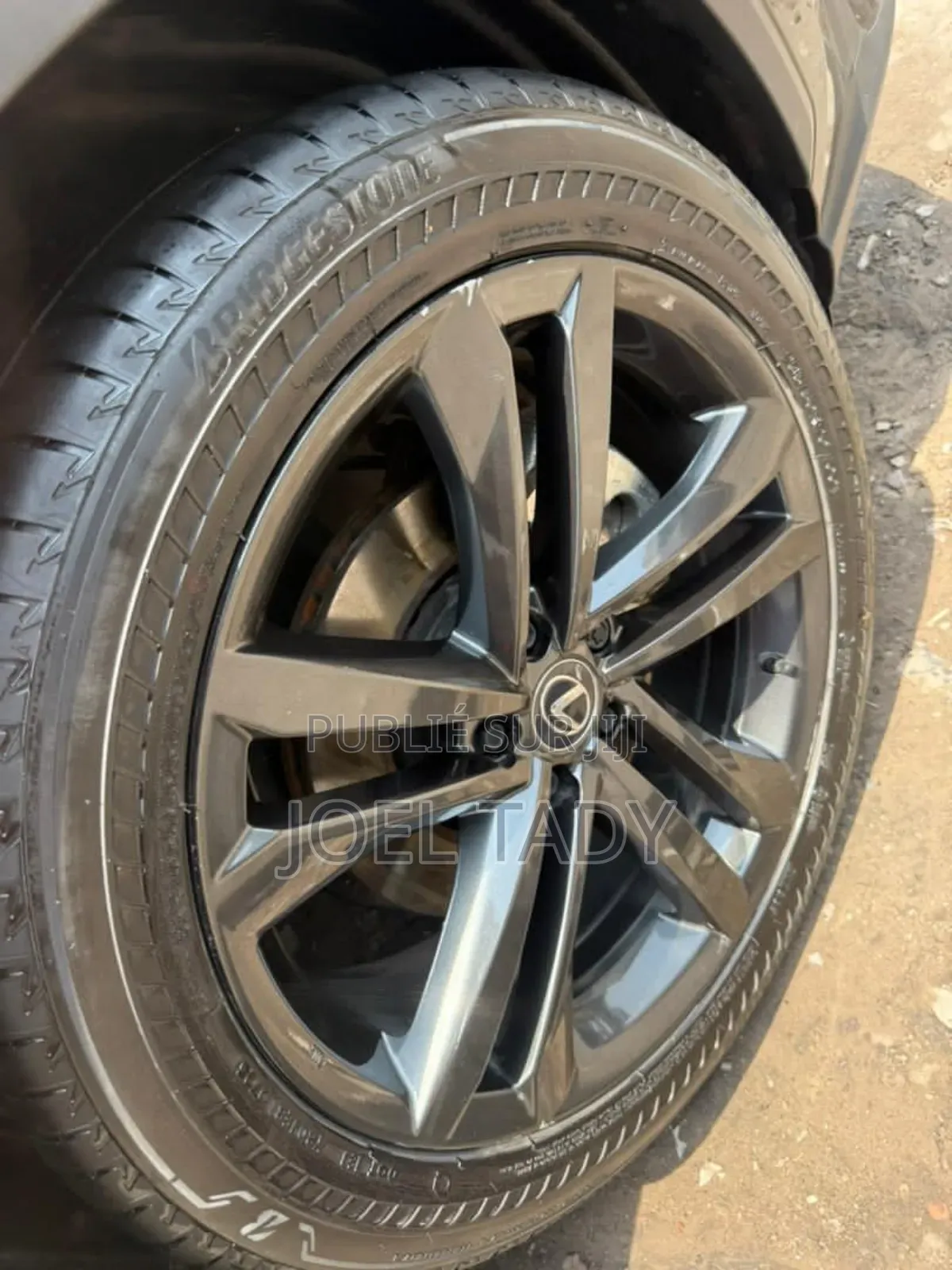 Lexus NX 350h Premium AWD 2025 Vert