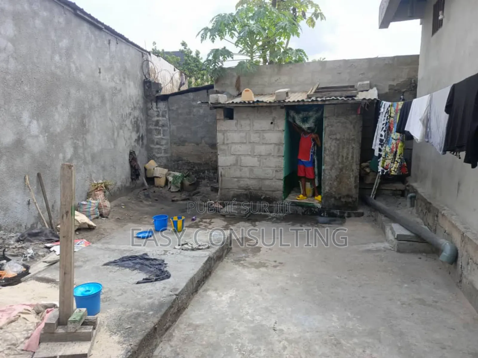 2chbre Villa dans Efobank, Nsele à Vendre