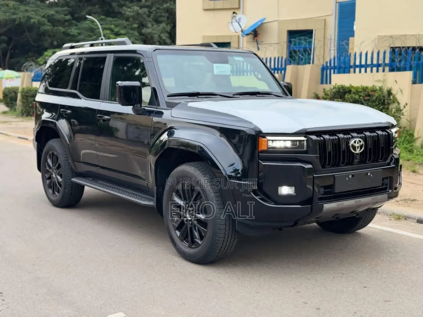 Nouveau Toyota Land Cruiser Prado VX-L 2026 Noir