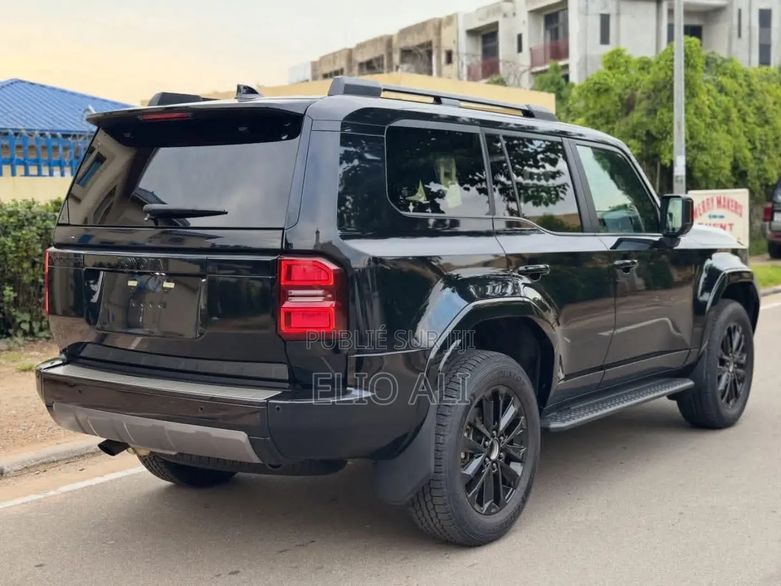 Nouveau Toyota Land Cruiser Prado VX-L 2026 Noir