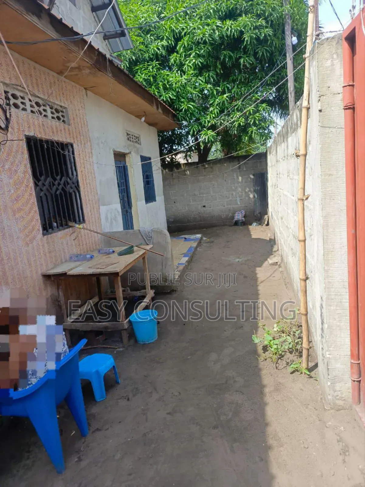 2chbre Villa dans Bât, Nsele à Vendre