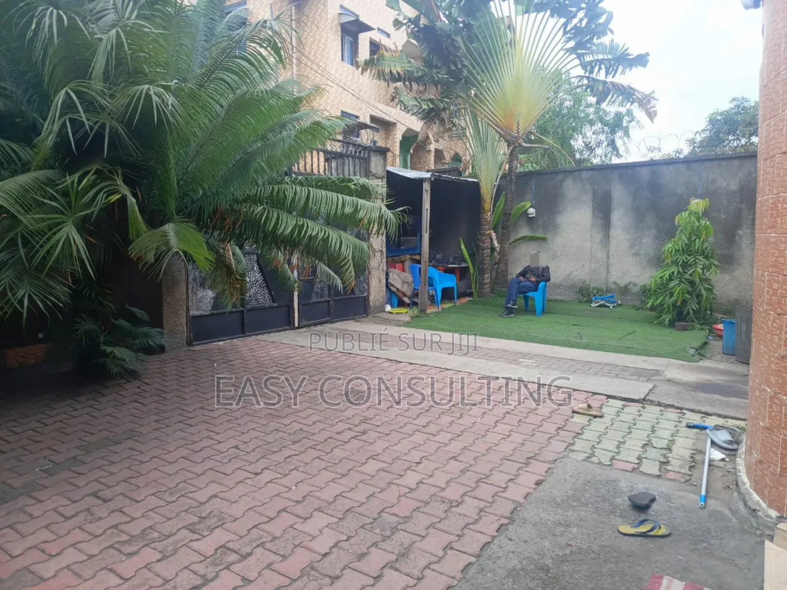 3chbre Villa dans Camp Pm, Nsele à Vendre