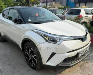 Toyota C-HR 2021 Noir