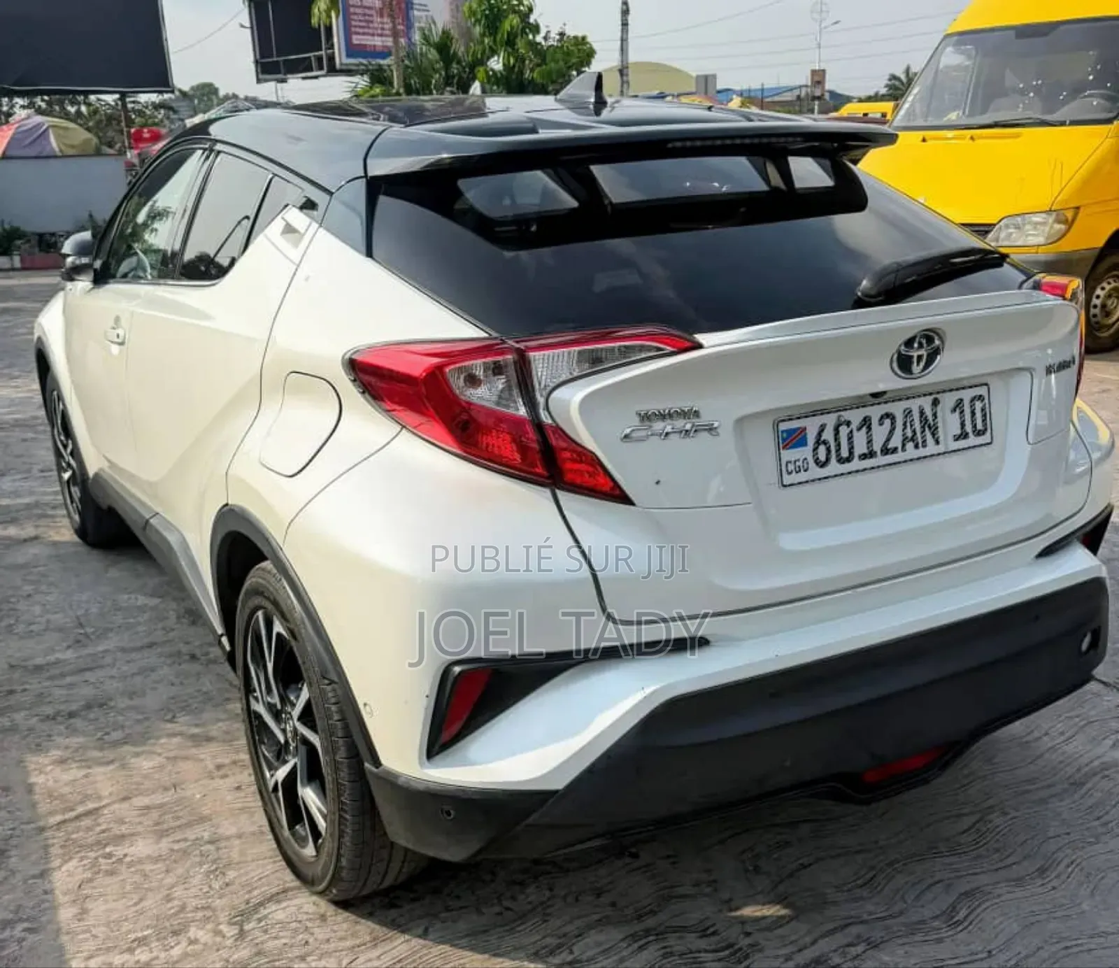 Toyota C-HR 2021 Noir