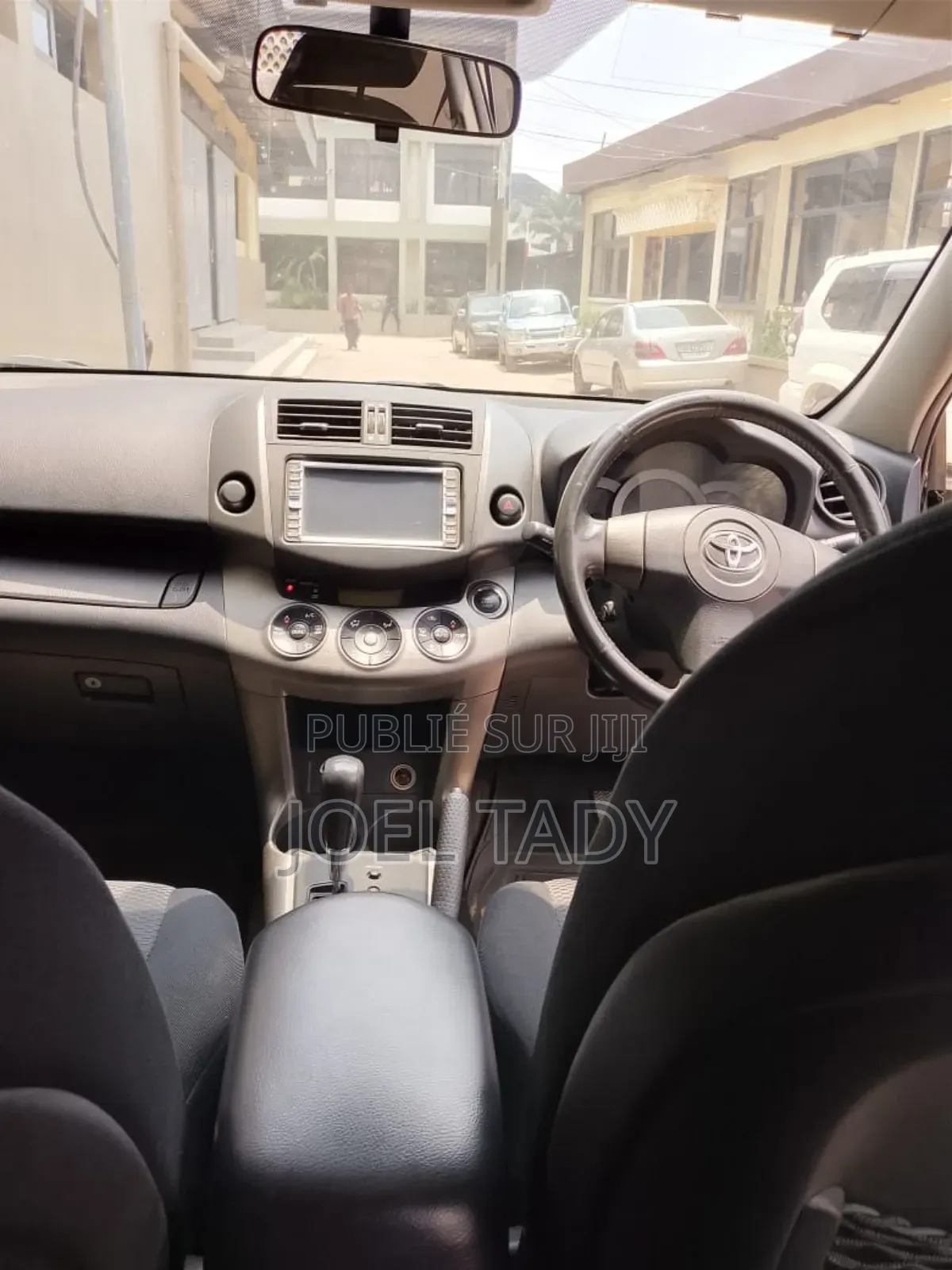 Toyota RAV4 2020 Noir