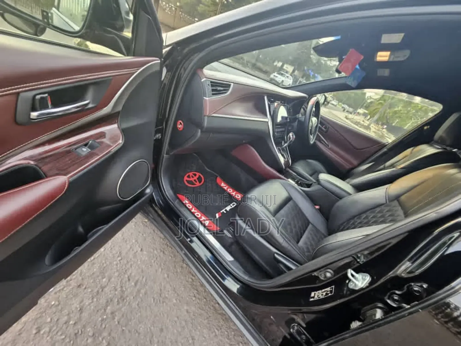 Toyota Harrier 2021 Noir