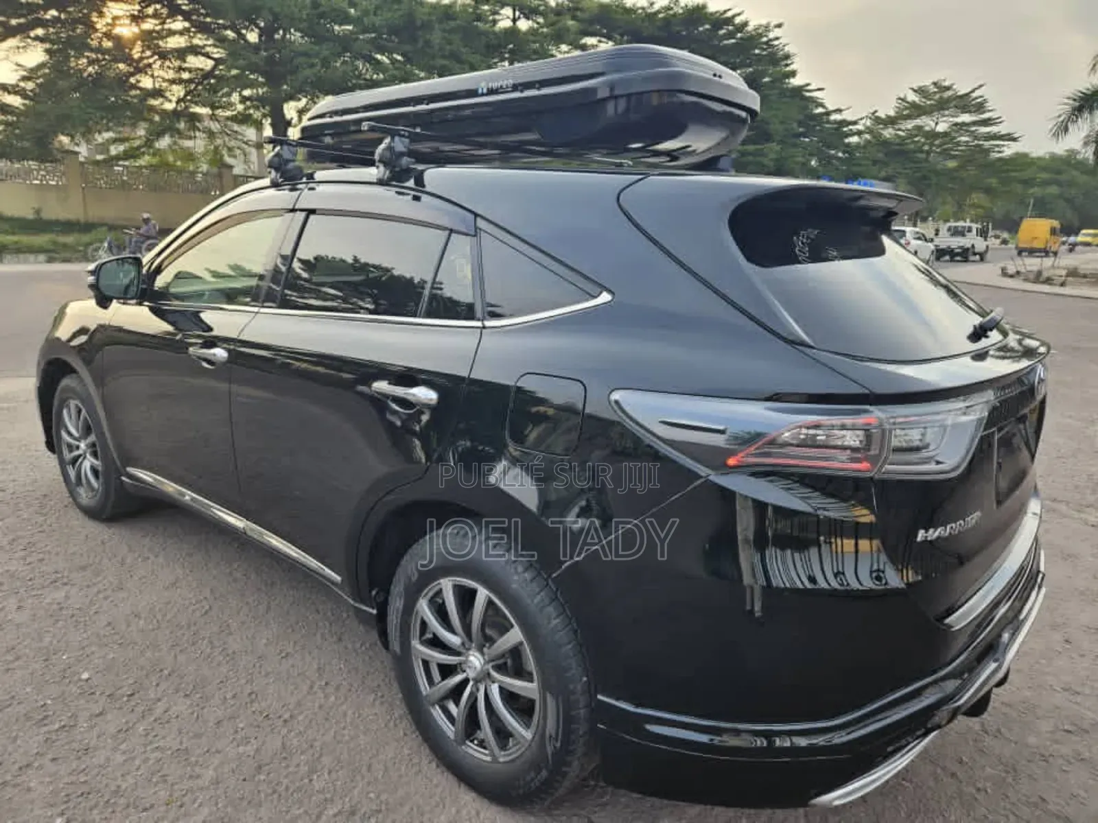 Toyota Harrier 2021 Noir