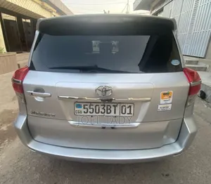 Toyota Vanguard 2018 Gris