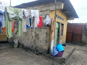 1chbre Villa dans Kasaï Songololo, Barumbu à Vendre